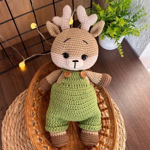 Crochet Reindeer Plush Toy: Handmade Amigurumi Christmas Deer