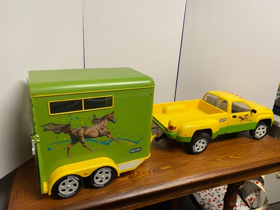 Breyers Pick up and Horse Trailer Etsy