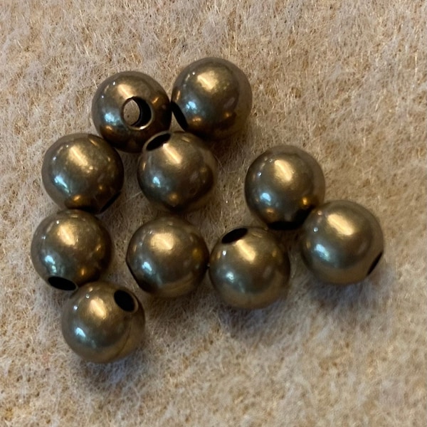 20 Antique Brass Plated Smooth Round Beads 6mm Made in the USA F275B