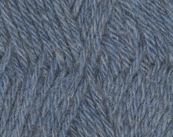 Glacier Blue Walkabout Organic Shetland Wool by Queensland Collection Sport Weight Certified Organic 157 yards Color 20
