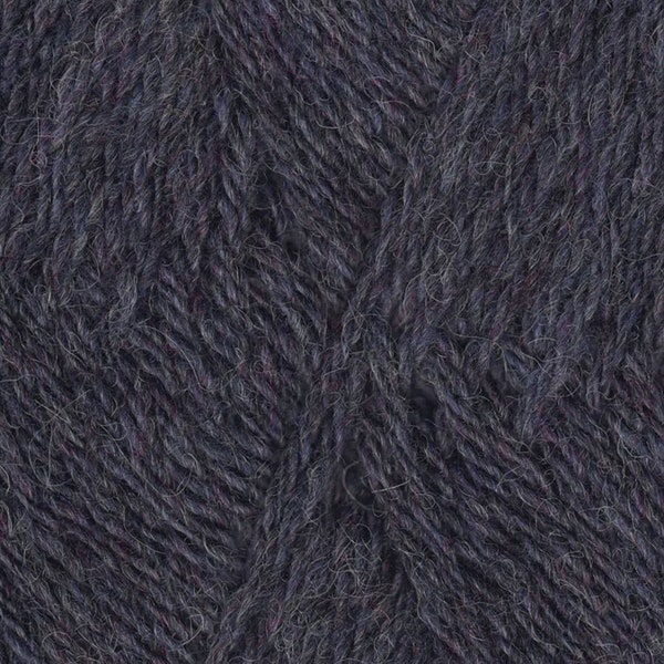 Cloudberry Walkabout Organic Shetland Wool by Queensland Collection Sport Weight Certified Organic 157 yards Color 19