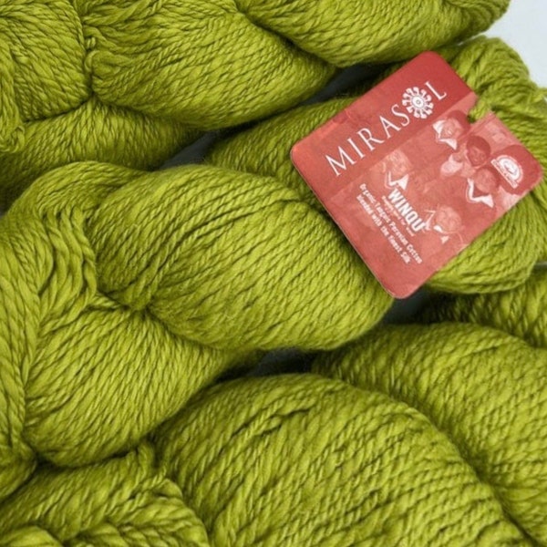 Winqu Cotton Silk Thick and Thin Yarn by Mirasol Worsted Weight 185 yards Mantis #07