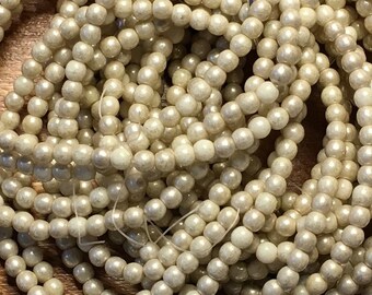 50 Ivory 4mm Czech Pressed Glass Round Druk Beads with Mercury Finish 50 beads