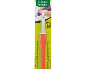 Clover Amour Aluminum Crochet Hook with Rubber Easy Comfort Handle Size M/N Hook 9.0mm