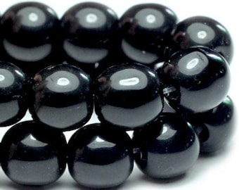 Druk Round Black 4mm Opaque Czech Pressed Glass Round Druk Beads 50 beads