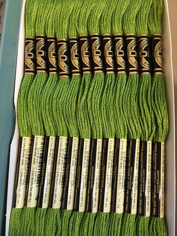 DMC 25 Green Lot of 16 in Individual Floss-A-Way Bags See Photos