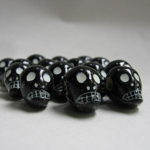 Skull Beads Peruvian Ceramic Clay Black Skull Beads 16mm with Large Horizontal Holes 6 beads