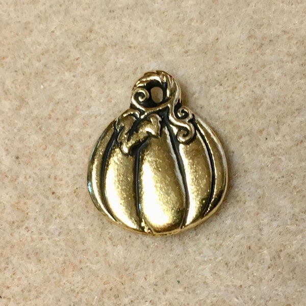 Antique Gold Double Sided Harvest Pumpkin Charm TierraCast Lead Free Pewter 19mm x 21.75mm 2 Charms F151