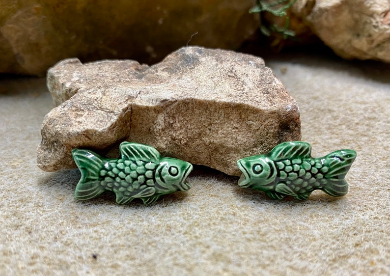 Fish Beads Peruvian Ceramic Large Hole Fishy Beads 22mm x 12mm 10 beads Choose From 5 Colors Green