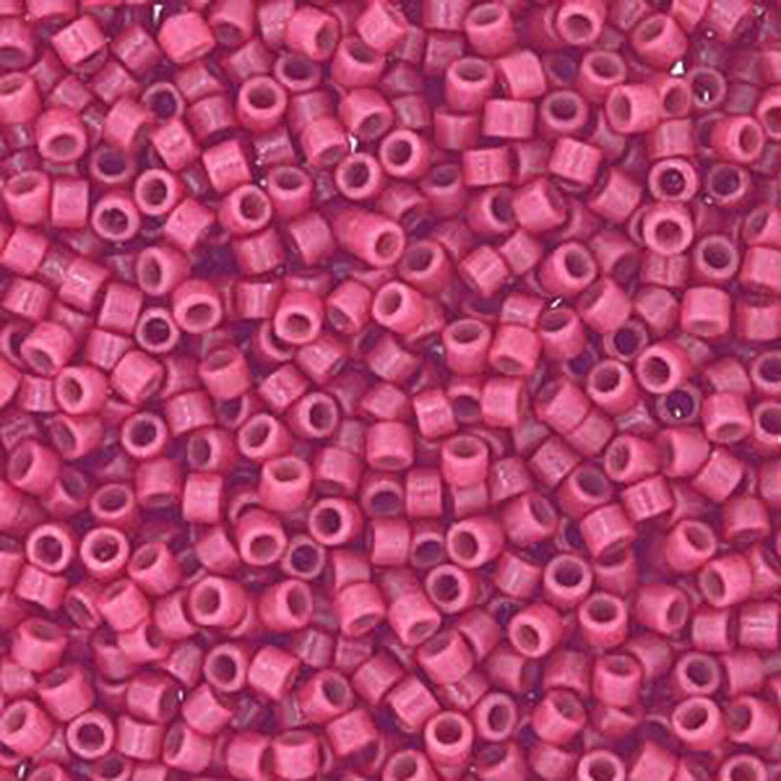 Лепесток из бисера и лески. Бисер 7. Бисер delica 15. Бисер тоно 15 цвет 43d. Набор чешского бисера preciosa набор 15 цветов.