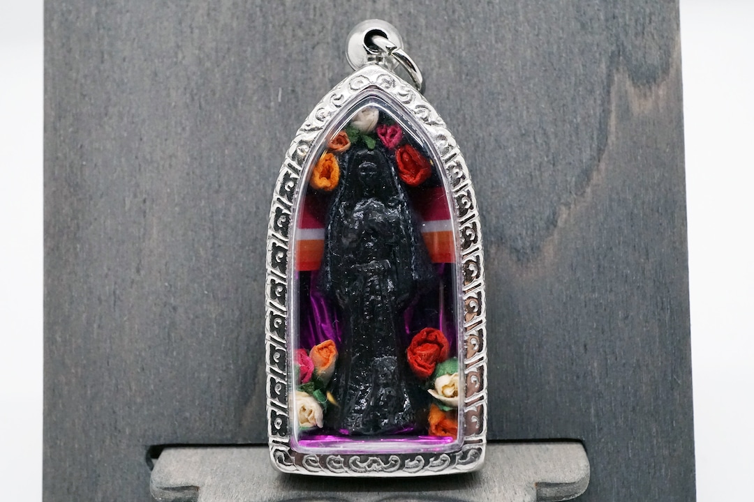 Santa Muerte Negra/black Robe LGBT Protection Lesbian Loaded Amulet - Etsy