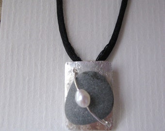 handmade river rock sterling freshwater pearl pendant necklace by cra1nes on etsy