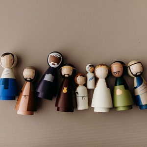 Nativity Scene, Wooden Peg Dolls, Fair Trade, Hand-Painted, Goose Grease image 4