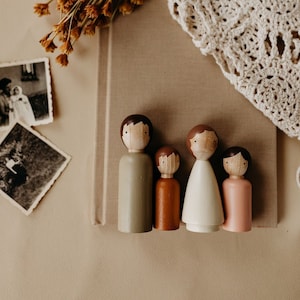 The Organic Family, Wooden Peg Dolls, Fair Trade Toys, Goose Grease image 1