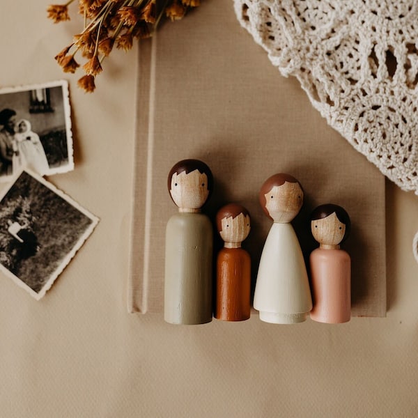 The Organic Family, Wooden Peg Dolls, Fair Trade Toys, Goose Grease