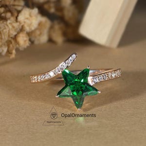 Elegant Swirl Bypass Engagement Ring Sterling Silver Wedding Bridal Ring Fancy Star Cut Solitaire Ring Vivid Green Cubic Zirconia Ring Gift