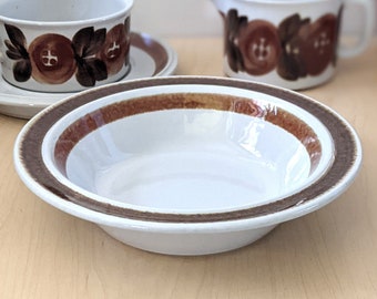 Arabia Finland Rosmarin cereal bowl, Scandinavian modern serving.