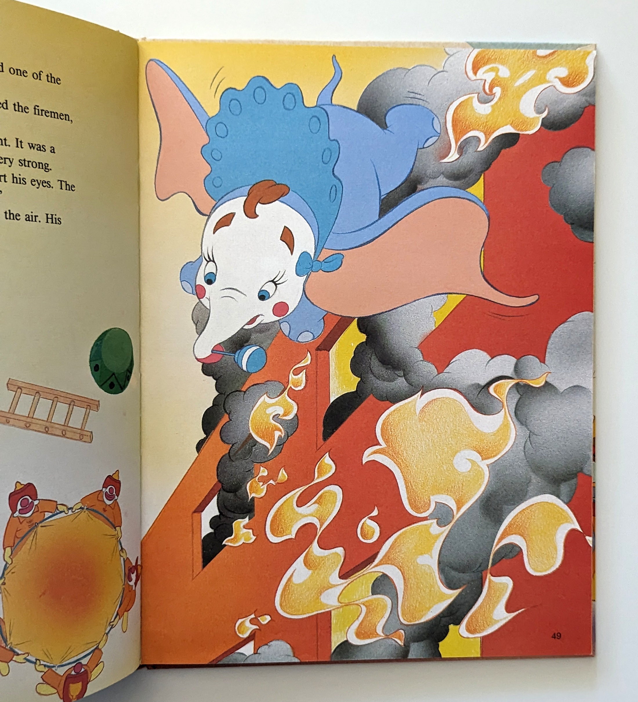 Dumbo. Vintage 1980s Walt Disney Children's Picture Book
