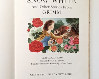 Snow White and Other Stories from Grimm. Vintage 1950s children's fairy tale collection.