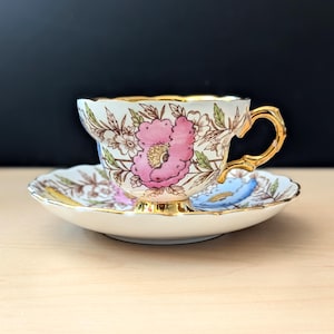 Poppies vintage Rosina Bone China England teacup and saucer.