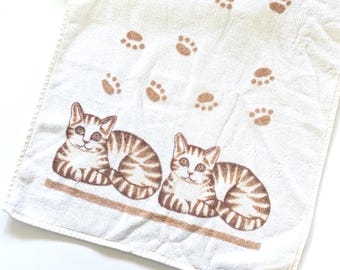 Cats 1980s vintage hand towel, paw prints, kitchen/guest bath