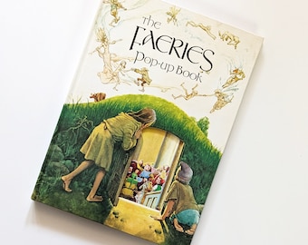O livro pop-up das fadas. Livro pop-up vintage dos anos 80.