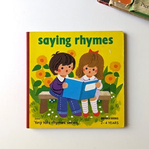 Saying Rhymes Vintage 1980s Brimax Book livro de papelão