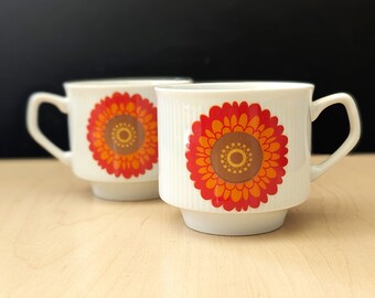 Flower Power. Mid century modern Polish porcelain pair of cups.