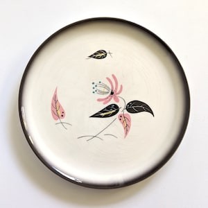 Pink Flowers vintage 1950s Harmony House China dinner plate