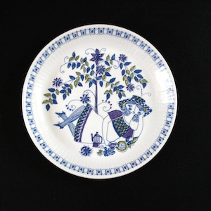 Lotte turi  Figgjo Flint Norwegian bread and butter plate, mid century Scandinavian modern design.