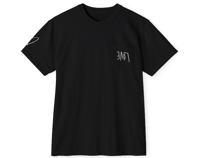 Heart on your sleeve // Tee