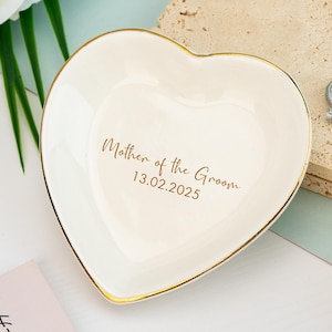 Plato para anillos personalizado para la madre de la novia o el novio, plato para baratijas de boda personalizado para mamá, regalo de la hija, regalo de la despedida de soltera, regalo del día de la madre