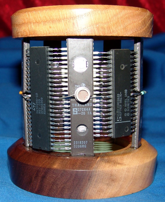 Digital Technology Holding Analog Technology - Pencil and Brush Holder – 38-18 – Integrated Circuits and Wood - Hand Crafted in Michigan