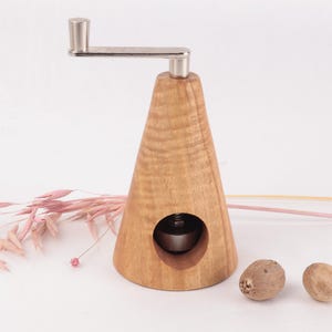 Nutmeg mill 2.0 rarity Australian precious wood