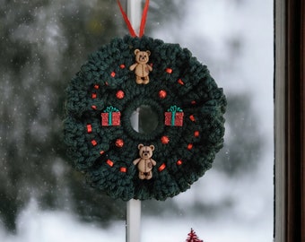 Christmas Wreath Mini Crochet Wreath Toy Theme with Teddy Brears and Wrapped Presents  From HandCrafted4You