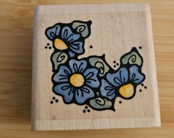 Petal Flower Corner Stamp by Whipper Snapper Stamps by H.E. Bliss from HandCrafted4You