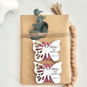 Personalized Butterfly Magnet Favors: Quinceañera, Sweet 16