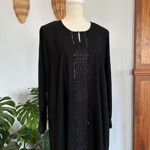 Black Modest Dubai Abaya, Women's Abaya, Closed Black Abaya