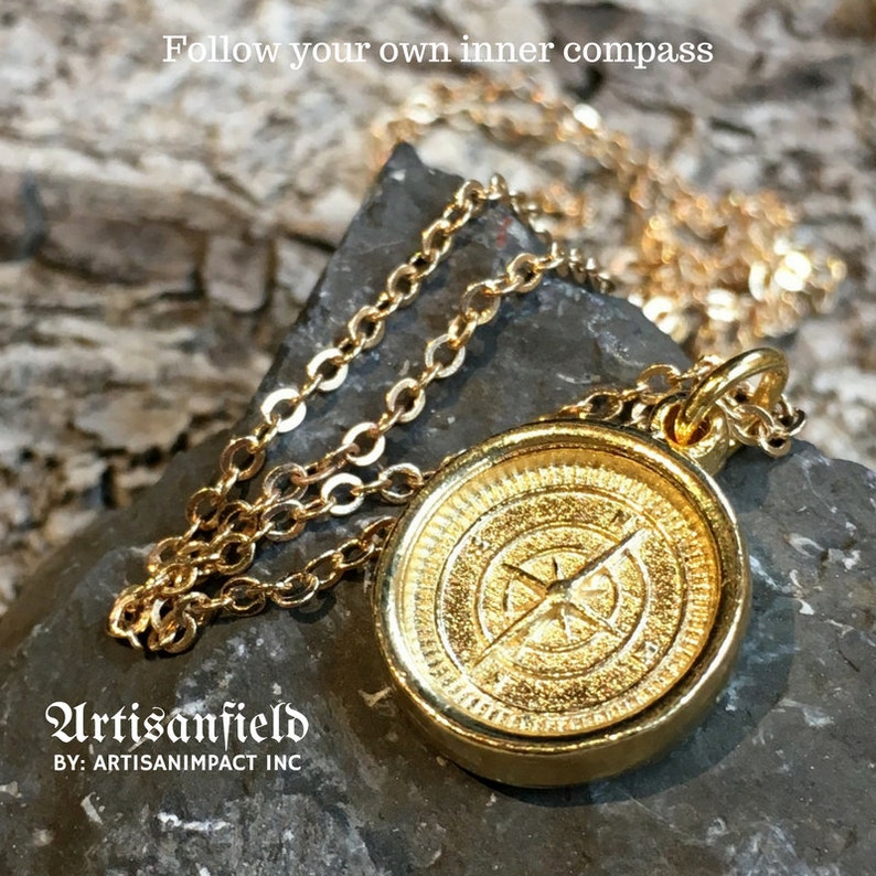 Minimalist Gold Compass Necklace Dainty Necklace Compass Etsy Canada