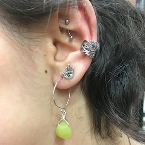 Perforación falsa, perforación falsa, perforación de caracola falsa, manguito de oreja de plata de ley, piercings falsos, manguito de oreja de encaje, manguito de caracola, envoltura para orejas - EC8064