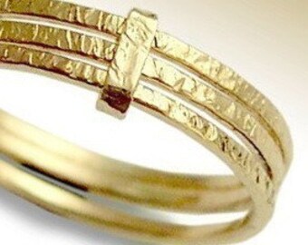 Minimalist ring, Gold Ring, simple Ring, gypsy ring, Gold wedding Ring, three bands, bohemian stack Ring, boho ring - Feeling Love R90020