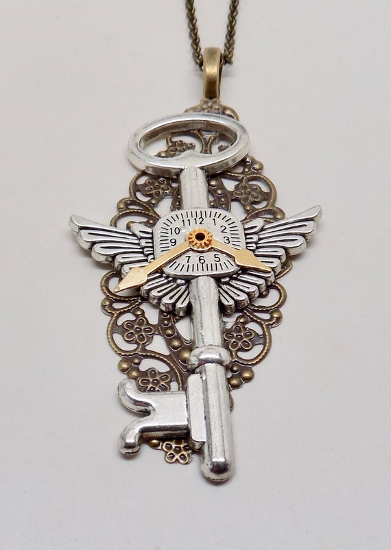 Steampunk on sale key necklace