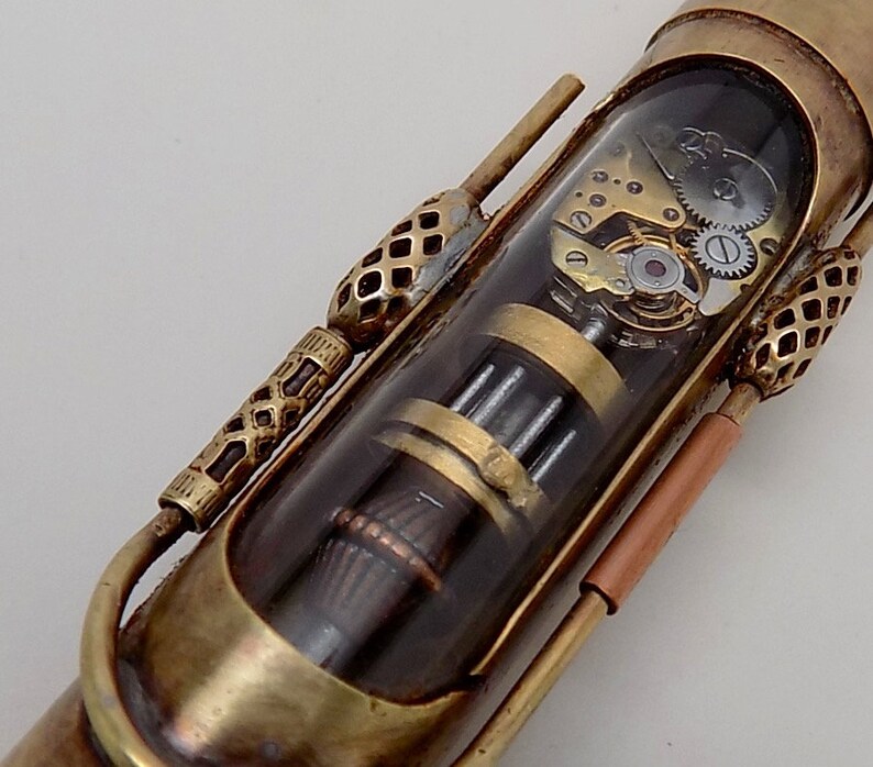 Steampunk flash drive 32GB Steampunk flash drive.