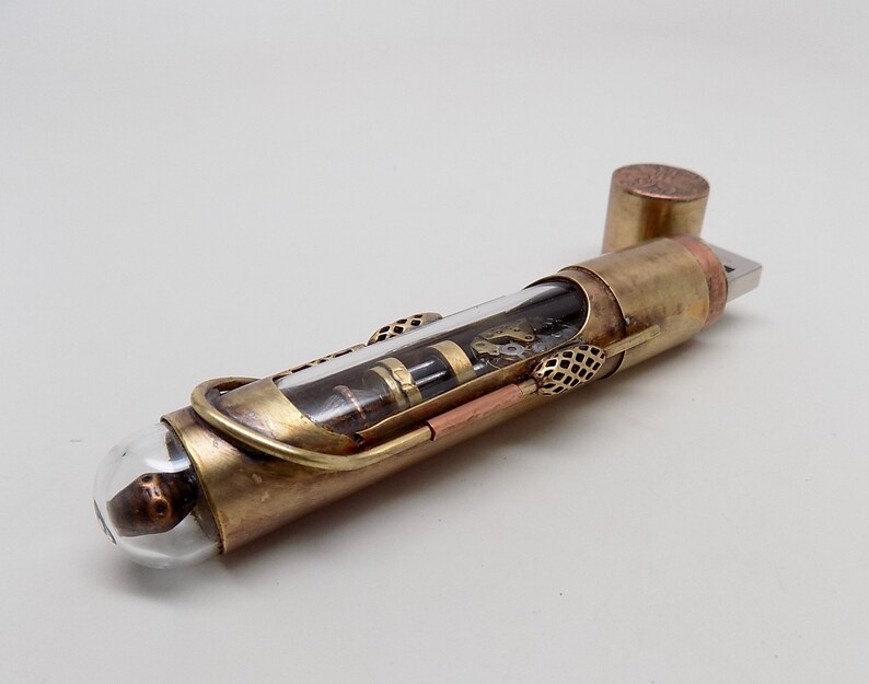 Steampunk flash drive 32GB Steampunk flash drive.