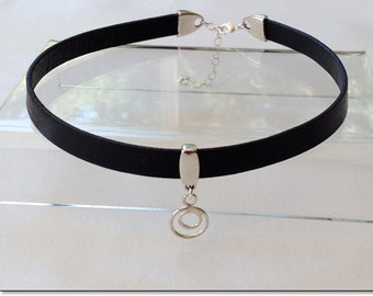Owned Sterling Circle in a Circle Black Leather Collar Choker BDSM Collar Submissive BDSM Daytime Slave Collar BDSM Jewelry