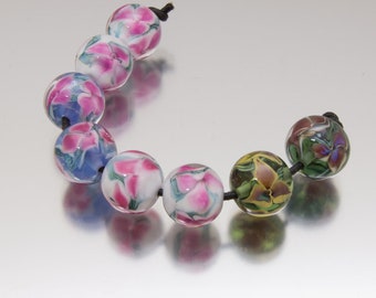 Lampwork glass bead set: Bloom. Lampwork by Jennie Yip