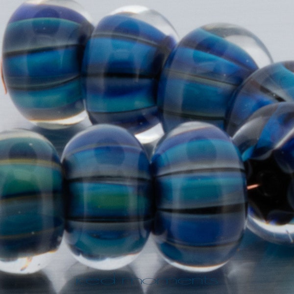 Lampwork bead set: Stripes in blue and black. Lampwork by Jennie Yip