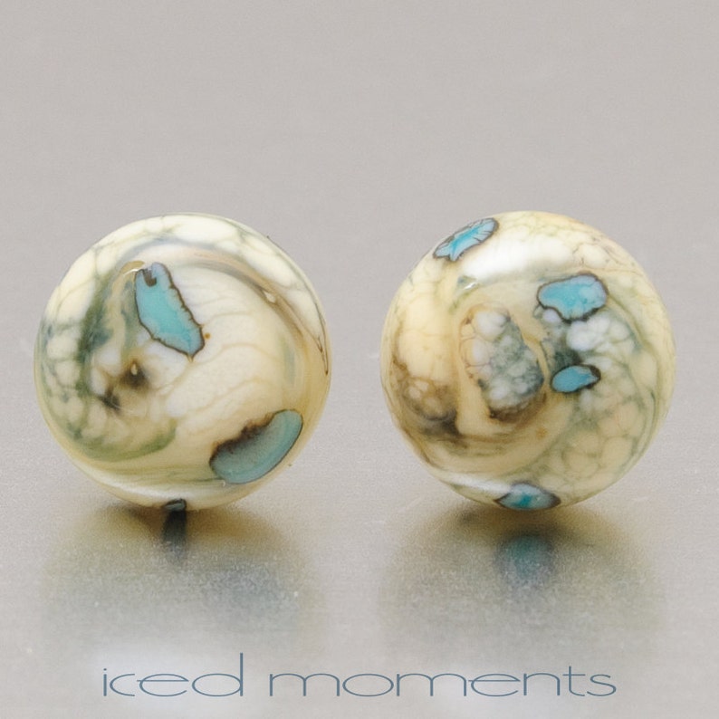 Silvered Pebbles in ivory and copper green Lampwork glass and sterling silver by Jennie Yip Stud earrings