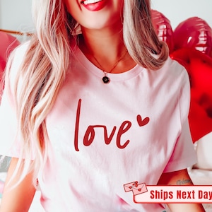 Love Valentines Day Shirt, Heart Shirt, Valentines Day Shirt, Women&#39;s Shirt, Galentines Day Shirt, Mama Valentine Tee, Valentine Day Gift