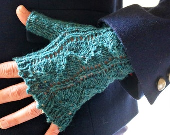 Hand knit fingerless gloves, 4ply yarn, lace design with afterthought thumb / picot cast off edge | PDF pattern